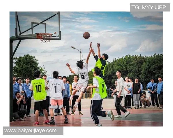 以篮球为纽带凝聚青春力量共筑梦想赛场展现拼搏精神