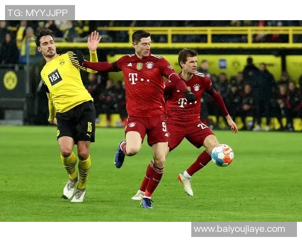 拜仁主场激战多特蒙德巅峰对决再燃德甲冠军悬念 拜仁主场激战多特蒙德巅峰对决再燃德甲冠军悬念