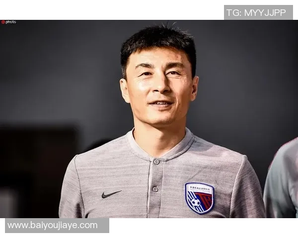 李玮锋重燃足球激情带领新生代球员再创中国足球辉煌篇章